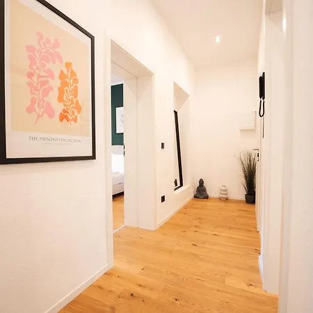 Apartment Moderne 2-zimmer Direkt Am Hbf Koblenz (Rhineland-Palatinate)